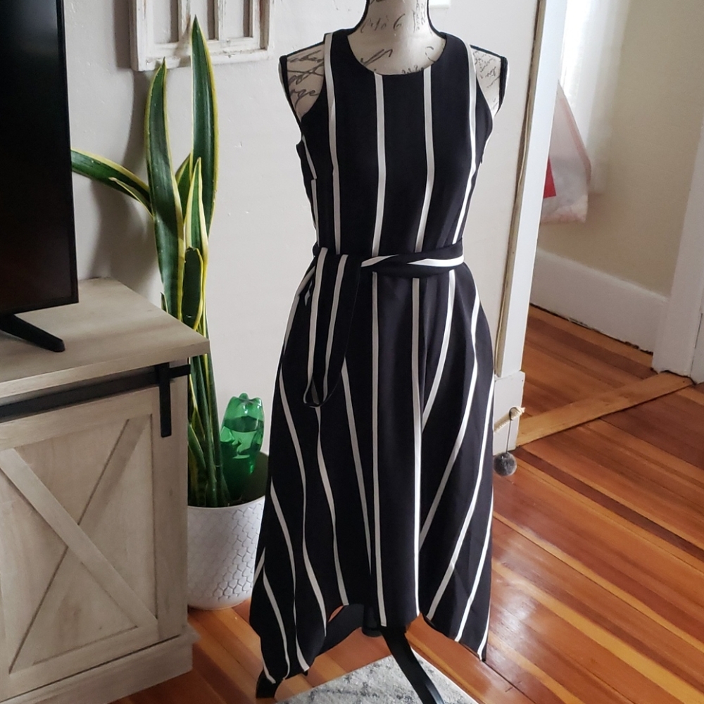 Black and white dress